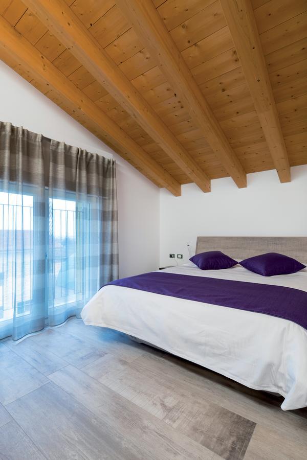 Agriturismo Camisi Qh Cambiago Bagian luar foto
