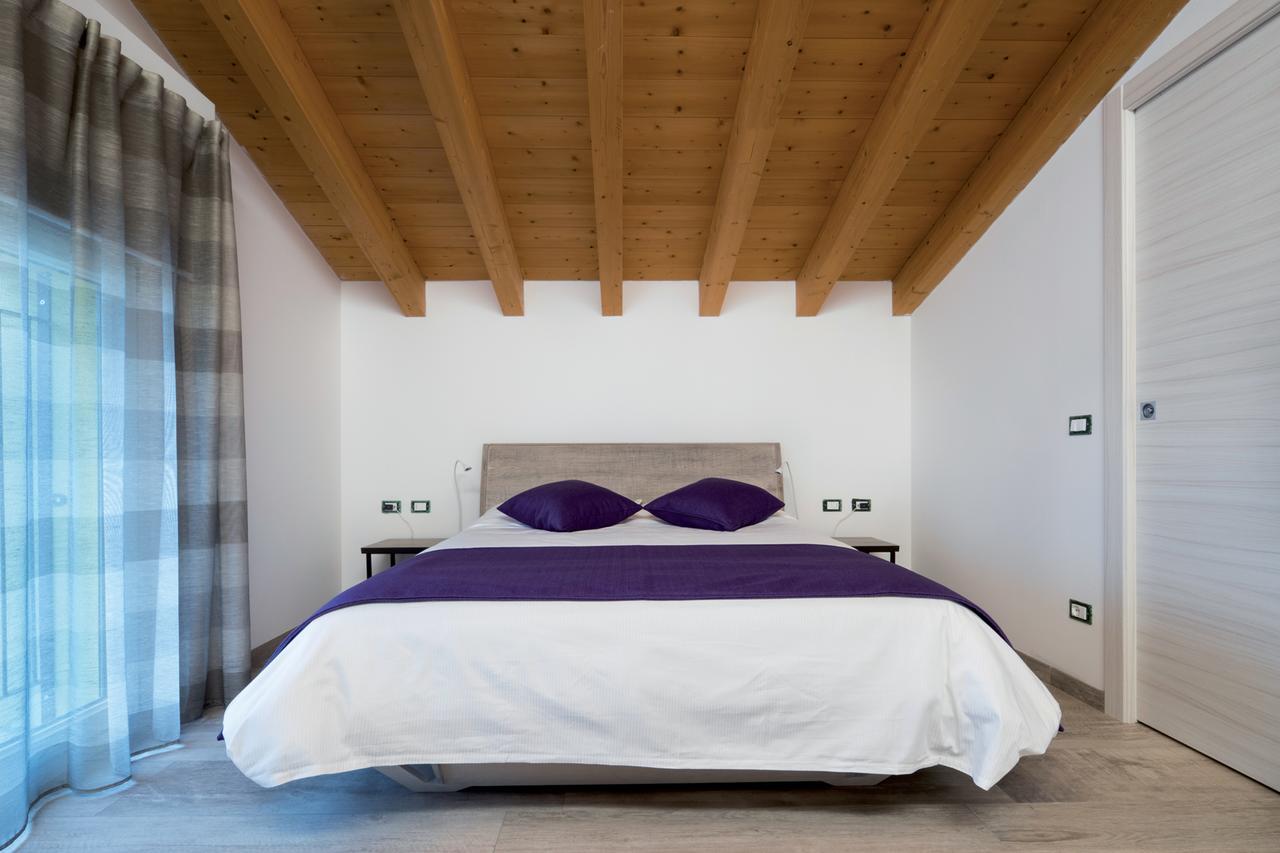 Agriturismo Camisi Qh Cambiago Bagian luar foto